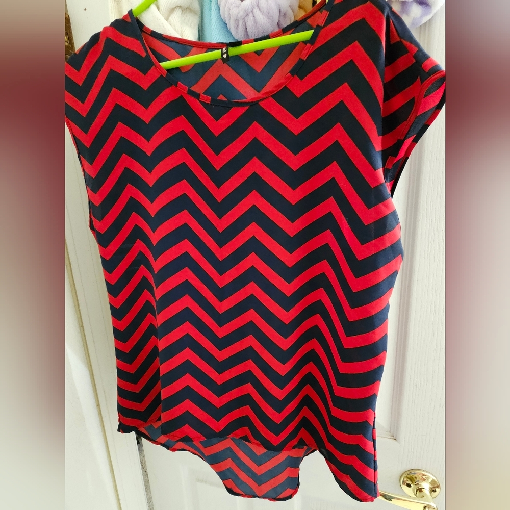 HeartSoul Red and Navy Blue Chevron Blouse